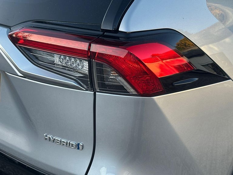 2020 Toyota RAV4 2.5 VVT-h Dynamic CVT 4WD Euro 6 (s/s) 5dr ESTATE Petrol/Electric Hybrid Automatic