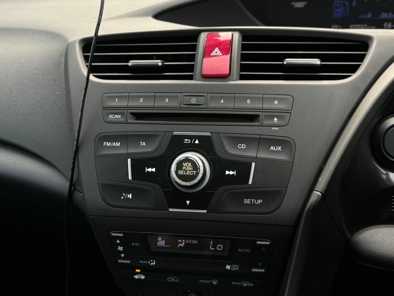 2013 HONDA CIVIC 1.4 i-VTEC SE, LOW MILEAGE, LONG MOT JULY 2026, APPLE CAR PLAY