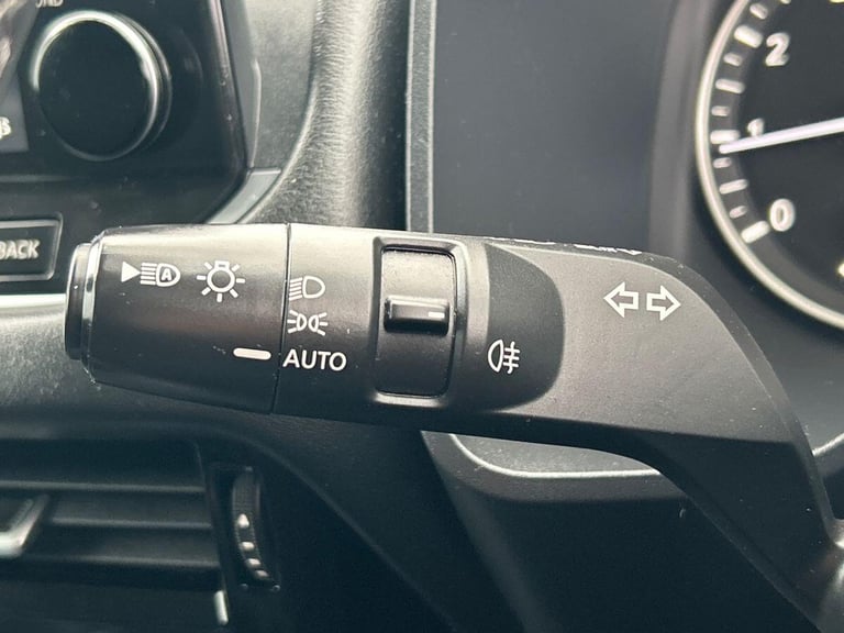 2022 Nissan Qashqai 1.3 DIG-T MHEV N-Connecta SUV 5dr Petrol Hybrid Manual Euro 6 (s/s) (140 ps S...