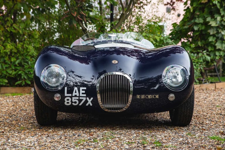 2022 REALM C-TYPE REALM SALOON PETROL Manual