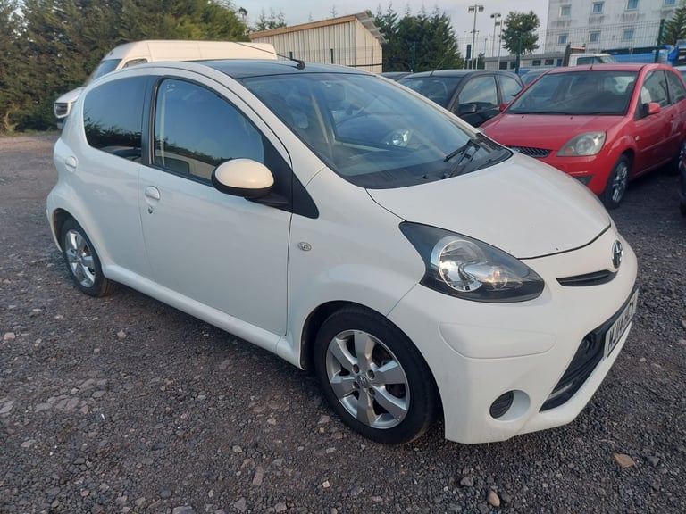 Toyota, AYGO, C1, 108, Hatchback, 2014, Manual, 998 (cc), 5 doors
