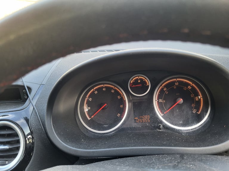 Vauxhall, CORSA, Hatchback, 2014, Manual, 1229 (cc), 3 doors