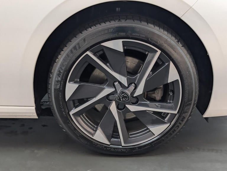 2023 Peugeot 308 1.5 BlueHDi Allure Premium Hatchback 5dr Diesel EAT Euro 6 (s/s) (130 ps) H HATC...