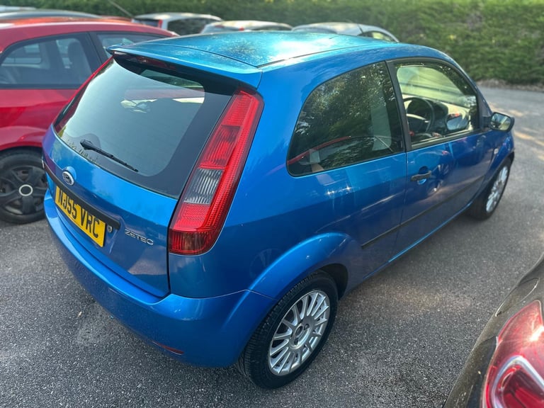 2005 Ford Fiesta Zetec Climate 1.4 - Image 4