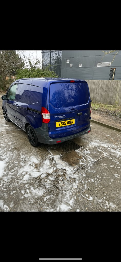 Ford, TRANSIT COURIER, Panel Van, 2015, Manual, 1562 (cc)