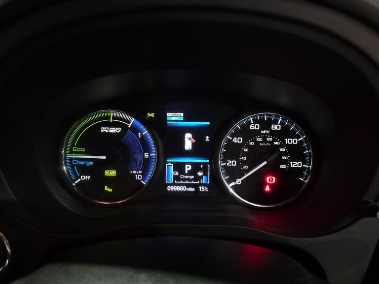 2019 Mitsubishi Outlander 2.4h TwinMotor 13.8kWh 4h CVT 4WD Euro 6 (s/s) 5dr ESTATE Petrol/Electr...