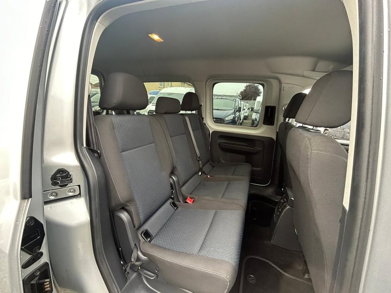 2018 Volkswagen Caddy Maxi Life 2.0 TDI 5dr MPV Diesel Manual