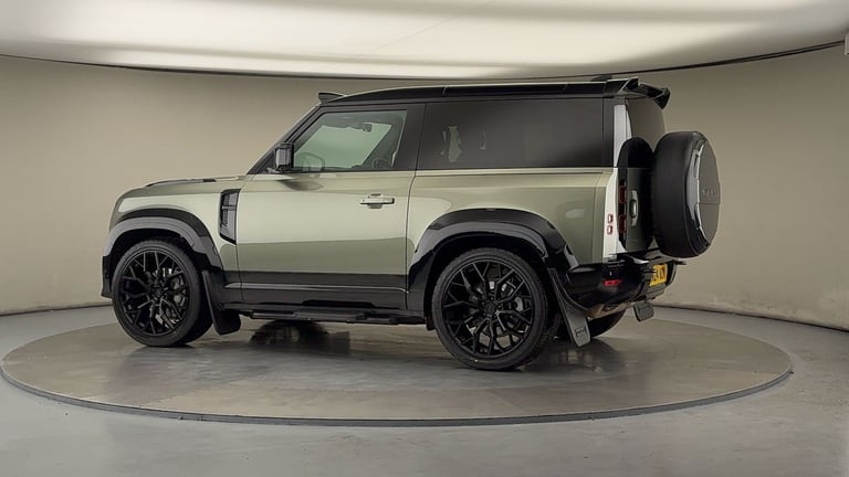 2024 Land Rover Defender 3.0 D300 X-Dynamic HSE 90 3dr Auto ESTATE DIESEL Automatic