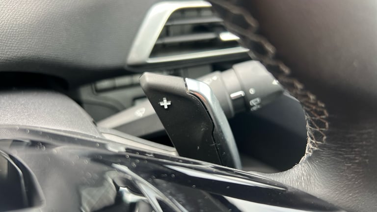 2022 Peugeot 3008 1.6 Hybrid 225 Allure Premium 5dr e-EAT8 HATCHBACK PETROL/ELECTRIC Automatic