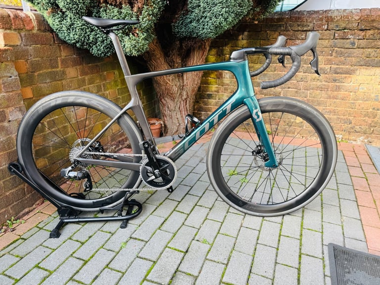 image for SCOTT FOIL RC 20 CARBON ROAD BIKE 2022. AXS eTab. 56CM. Power Meter.