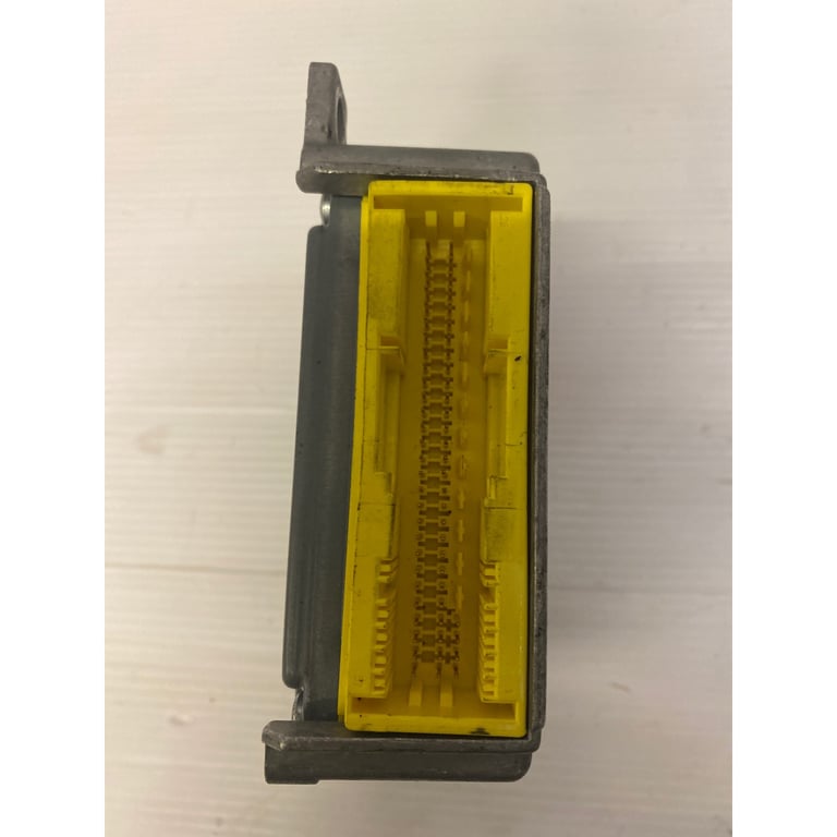 Mercedes Benz CLK Airbag Control Unit, PN A 211 820 94 85