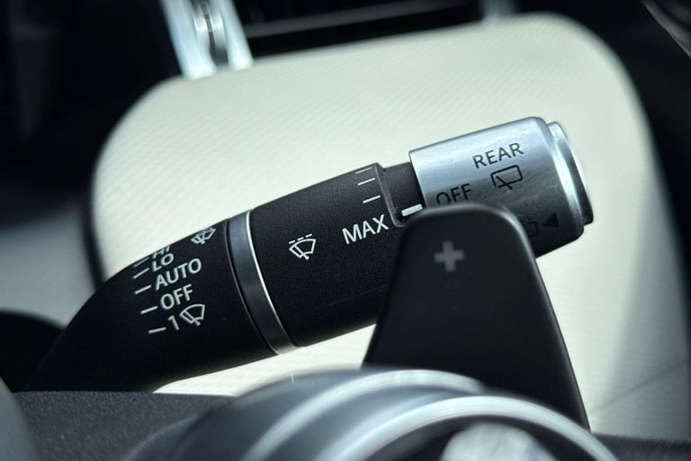 2020 Land Rover Discovery Sport 2.0 D180 MHEV R-Dynamic SE SUV 5dr Diesel Auto 4WD Euro 6 (s/s) (...