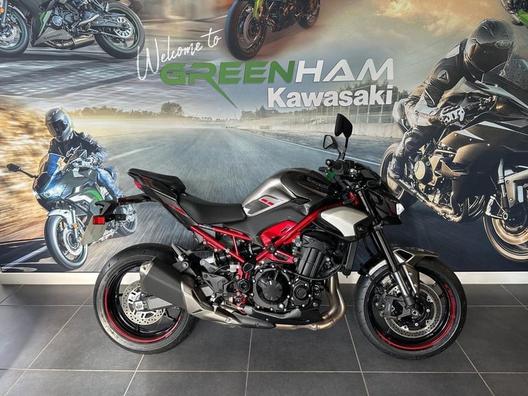 2025 Kawasaki Z900 900 Supernaked Euro 5