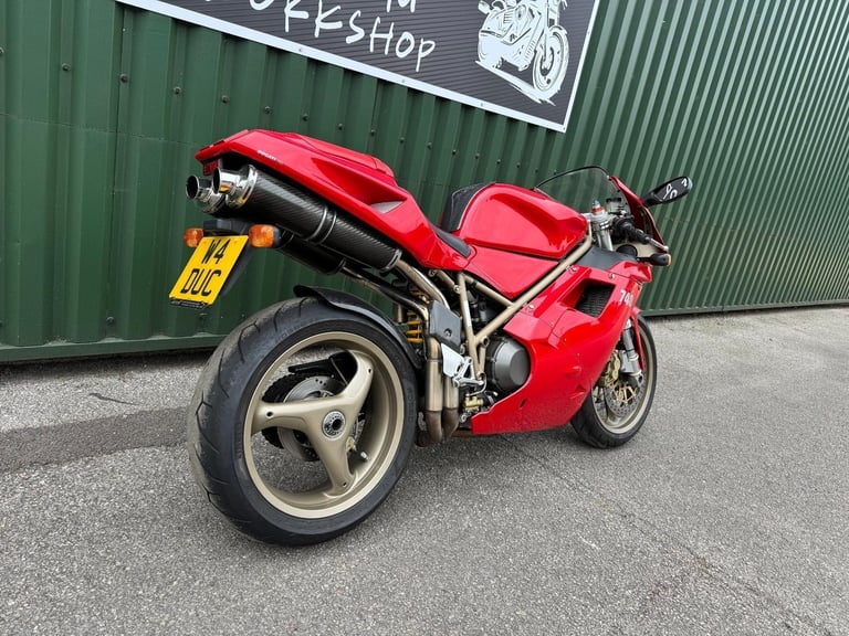 Ducati 748 BP Red 2000 Model 11000 miles Excellent History Belts Changed Termis