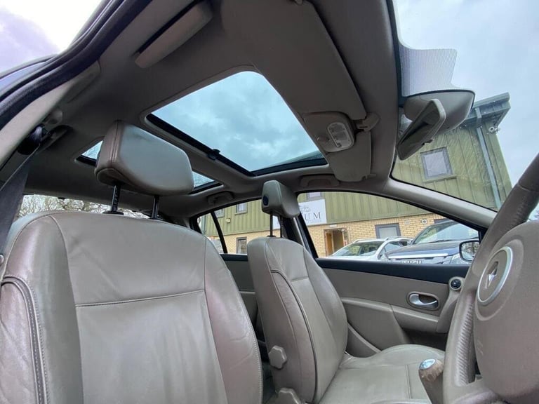 2007 Renault Clio 1.6 VVT Initiale 5dr HATCHBACK PETROL Manual