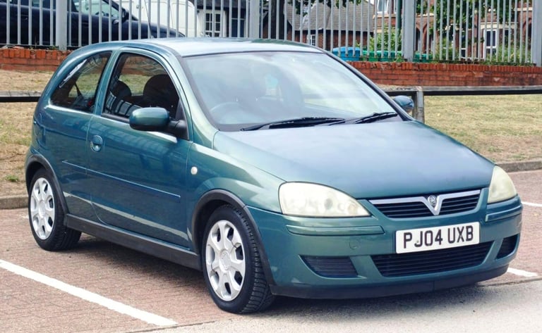 image for 2004 Vauxhall Corsa 1.4i 16v Design 3dr (a/c) HATCHBACK Petrol Automatic