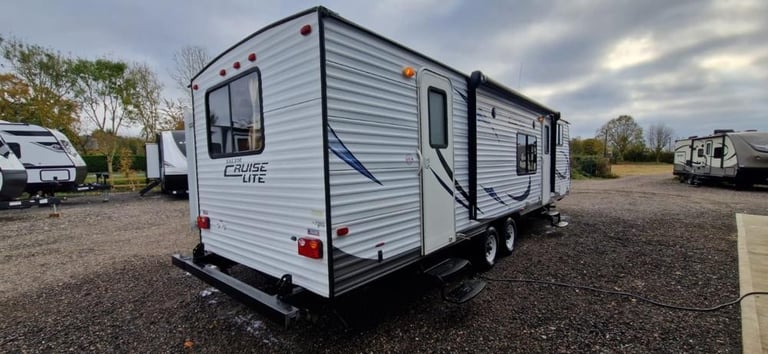 2013 Forest River Salem Cruise Lite 291FB 9 Berth American Caravan 5th Wheel RV