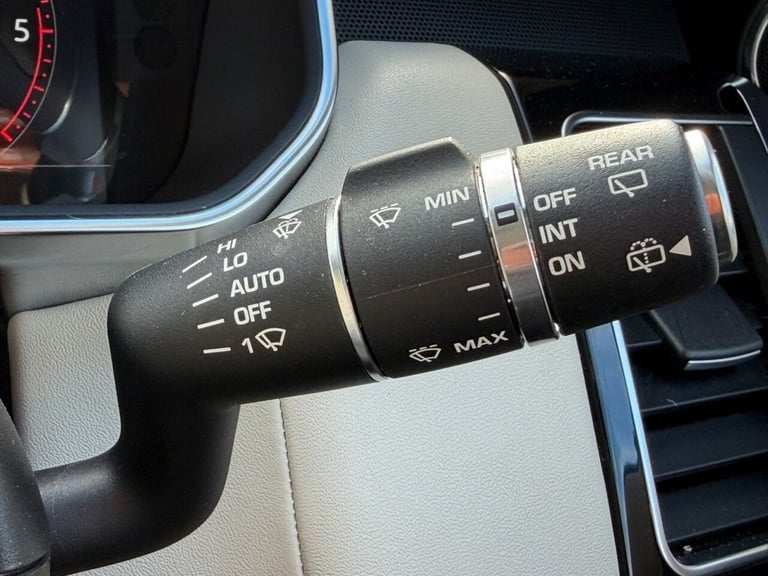 2019 Land Rover Range Rover Sport 3.0 SD V6 Autobiography Dynamic SUV 5dr Diesel Auto 4WD Euro 6 ...