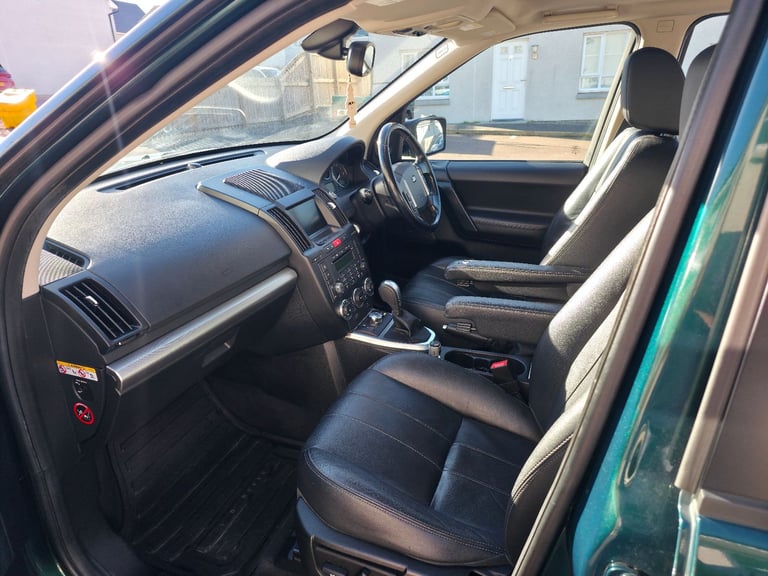 Land Rover, FREELANDER, Estate, 2011, Other, 2179 (cc), 5 doors