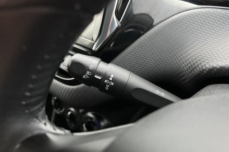 2017 Peugeot 2008 1.6 BlueHDi 100 Active 5dr - MOT'D TO JUNE 2026, 2 KEYS, TOUCHSCREEN, BLUET Est...