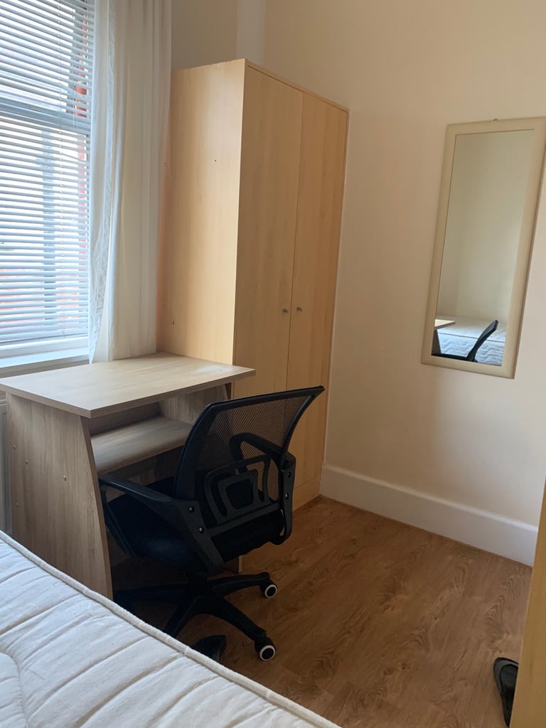 Room to let 