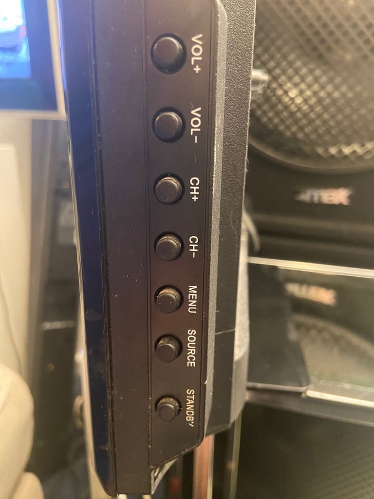 18.5” LED Blaupunkt TV no remote (Not Smart)