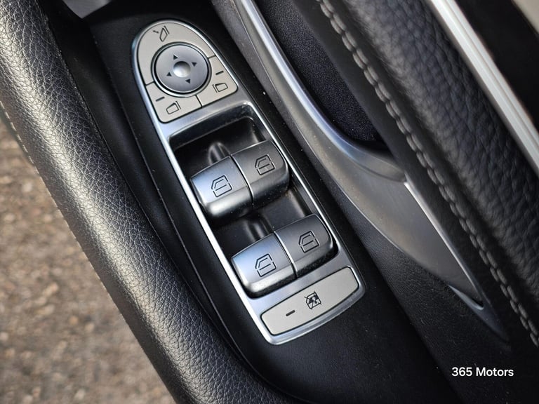  Mercedes-Benz E Class 2.0 E220d AMG Line (Premium) G-Tronic+ Euro 6 (s/s) 4dr Diesel Automatic