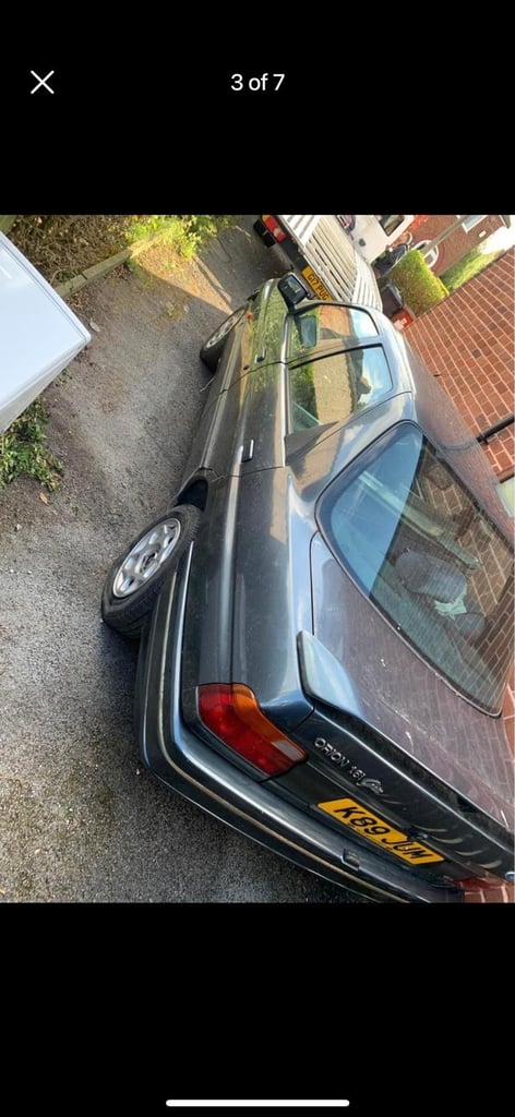 Breaking Ford Orion 1993 on a k reg