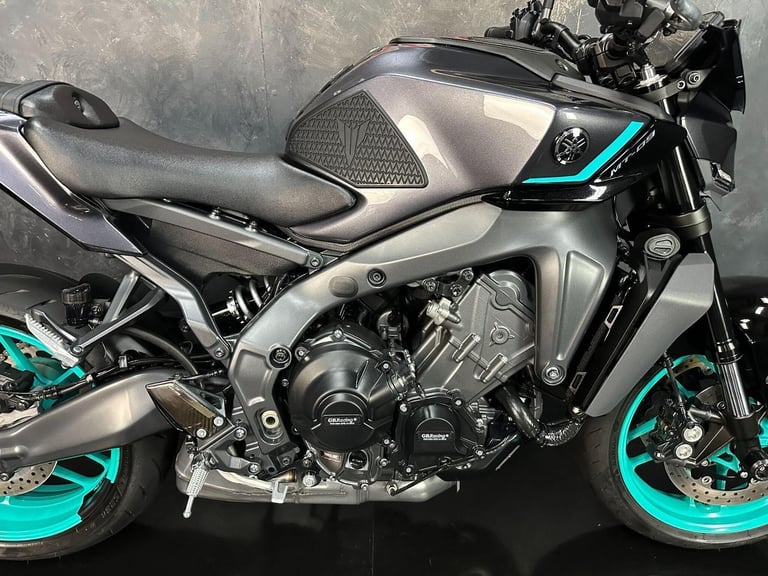 2024 Yamaha MT-09 900 Hyper-naked Euro 5