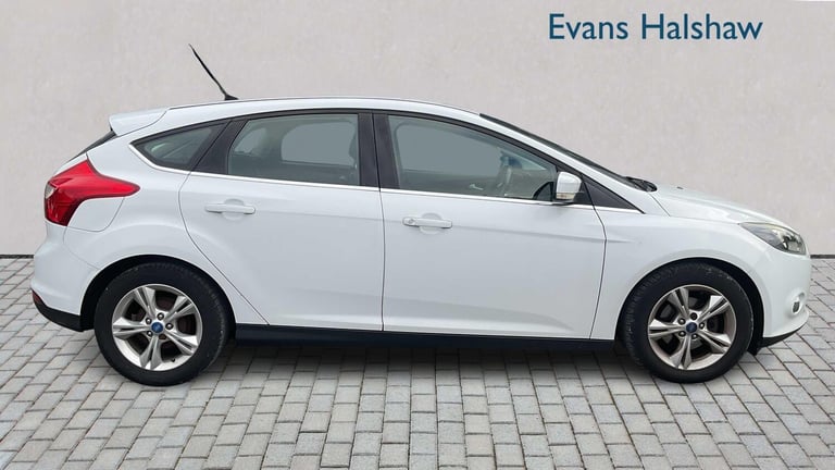 2013 Ford Focus 1.6 TDCi 115 Zetec 5dr Hatchback Diesel Manual