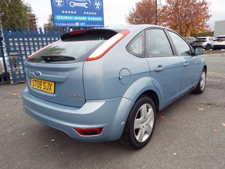2008 Ford Focus 1.6 Style Hatchback 5dr Petrol Manual (159 g/km, 99 bhp) Hatchback Petrol Manual