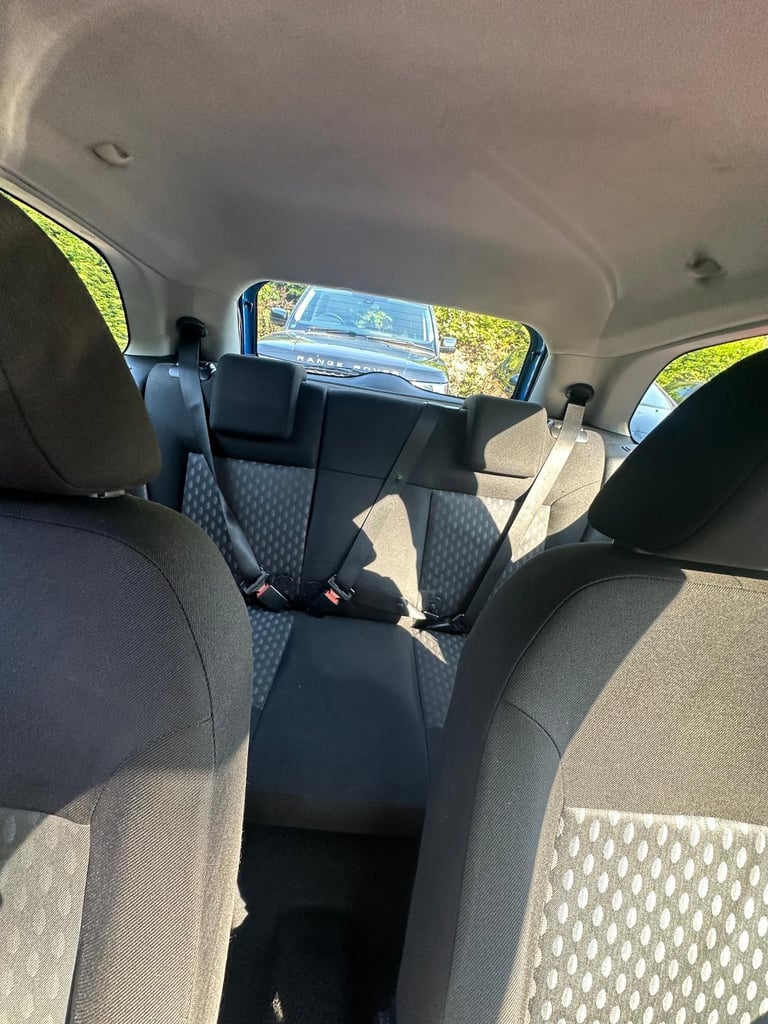 2005 Ford Fiesta Zetec Climate 1.4 - Image 11