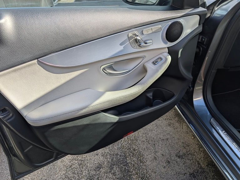 Mercedes-Benz, C CLASS, Saloon, 2016, Semi-Auto, 1991 (cc), 4 doors
