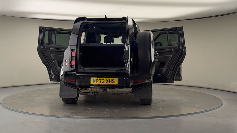 2024 Land Rover Defender 110 3.0 D250 MHEV X-Dynamic HSE SUV 5dr Diesel Auto 4WD Euro 6 (s/s) (25...