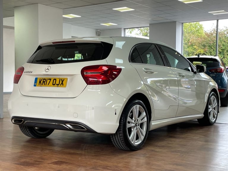2017 Mercedes-Benz A-Class 2.1 A200d Sport (Premium Plus) Hatchback 5dr Diesel 7G-DCT Euro 6 (s/s...