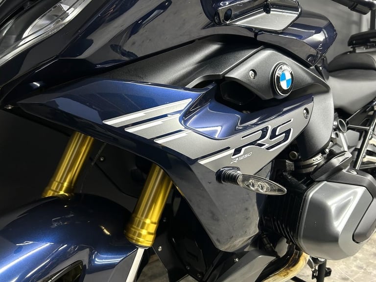 2019 19-PLATE BMW R1250RS EXCLUSIVE 17,048 MILES ** FSH ** FULL LUGGAGE **