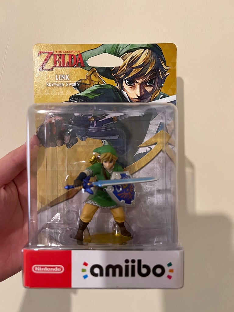 Switch Zelda link amiibo