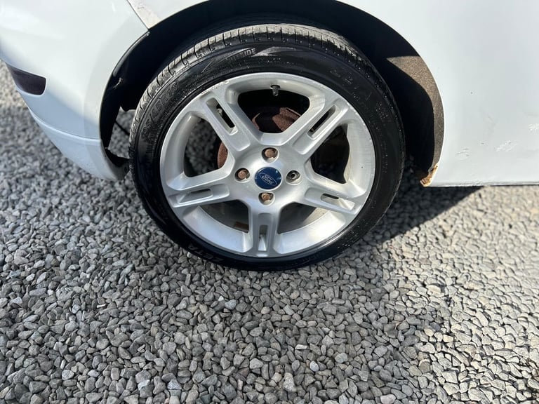 Ford Fiesta Van QUICK SALE