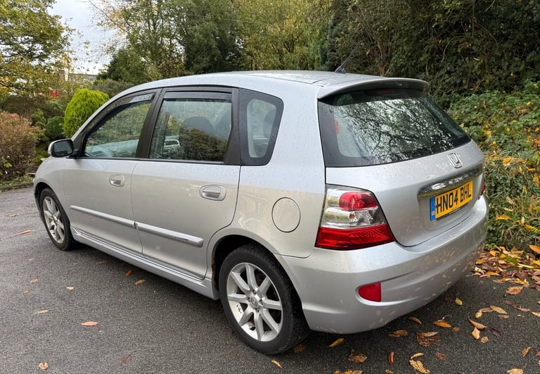 2004 Honda Civic 1.6 i-VTEC Executive 5dr HATCHBACK Petrol Manual - Image 5