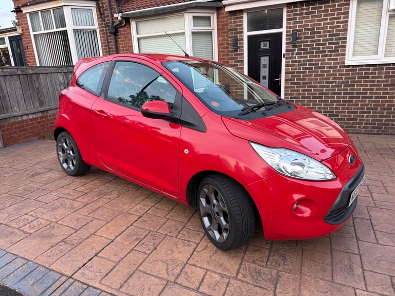 Ford, KA, Hatchback, 2013, Manual, 1242 (cc), 3 doors