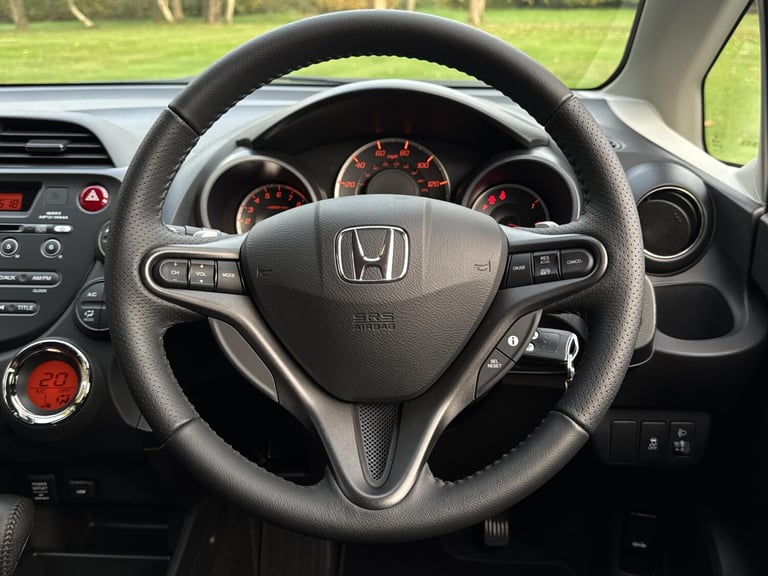 2013 Honda Jazz 1.4 i-VTEC ES Plus Hatchback 5dr Petrol CVT Euro 5 (99 ps) Hatchback Petrol Autom...