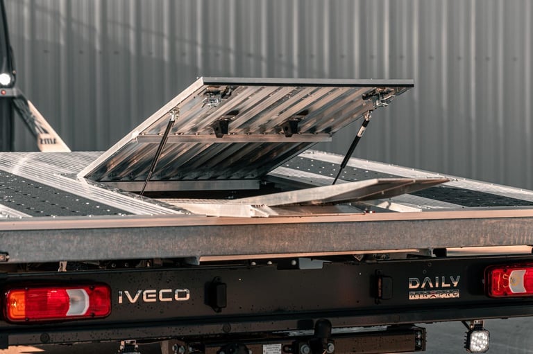 2025 3.0 180BHP AUTO IVECO DAILY 7.2 TONNE RECOVERY TRUCK CAR TRANSPORTER 