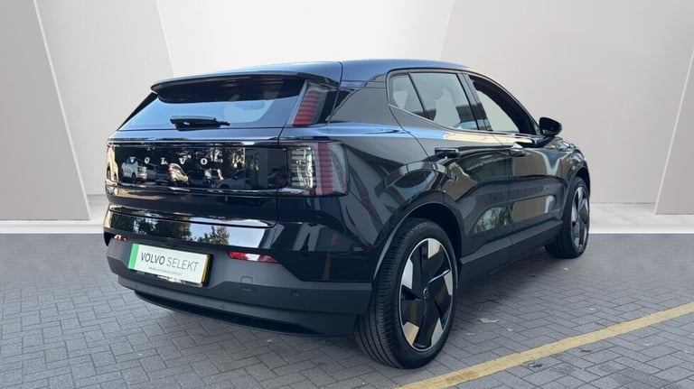 2025 Volvo EX30 Plus, Twin Motor Performance, Electric Estate Electric Automatic
