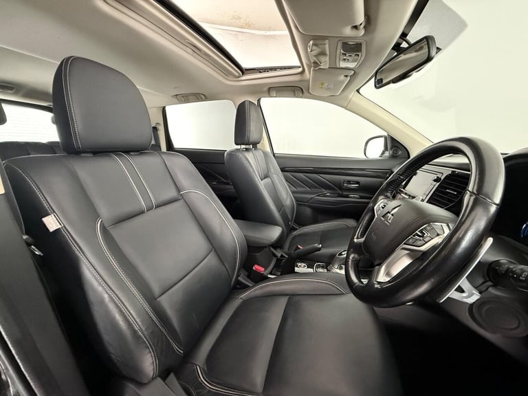 2016 Mitsubishi Outlander 2.0h 12kWh GX4h CVT 4WD Euro 6 (s/s) 5dr ESTATE PETROL/ELECTRIC Automatic