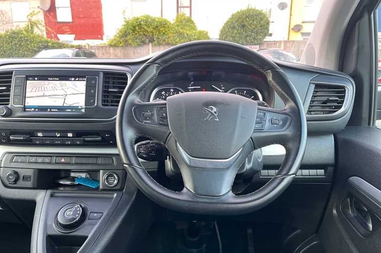 2023 Peugeot Traveller Business VIP 2.0 BlueHDi Diesel Automatic Start/Stop (180ps) MPV Diesel Au...