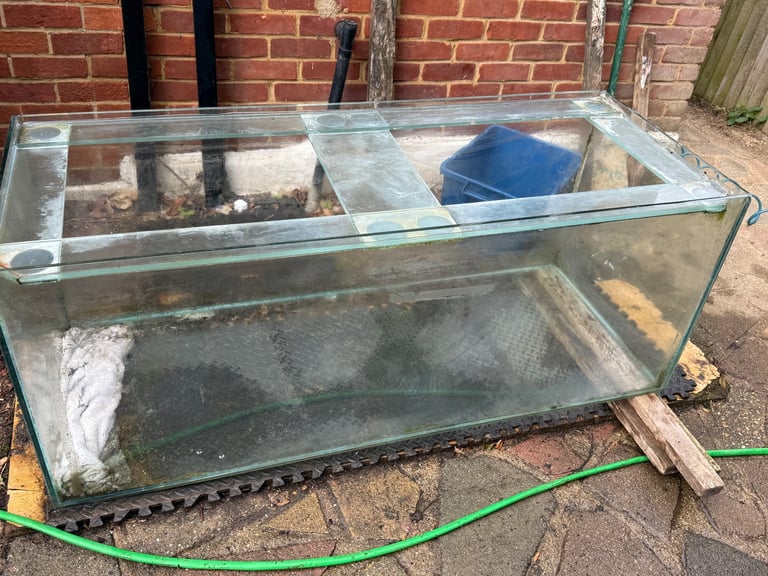 🔥 Monster Fish Tank for Sale – 375-400L – Collection Only 🔥