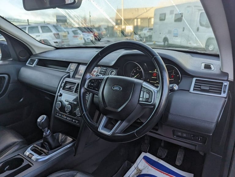 2017 Land Rover Discovery Sport 2.0 TD4 PURE SPECIAL EDITION 5d 150 BHP Estate Diesel Manual
