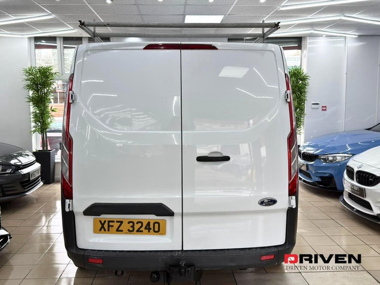 FORD TRANSIT CUSTOM 2.2 TDCI 290 ECO TECH TREND PANEL VAN +EURO 6 +FREE DELIVERY