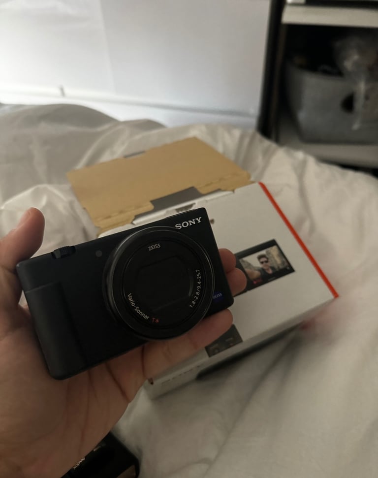 Sony ZV1 Camera (with Godox External Flash) | Similar to Canon G7X