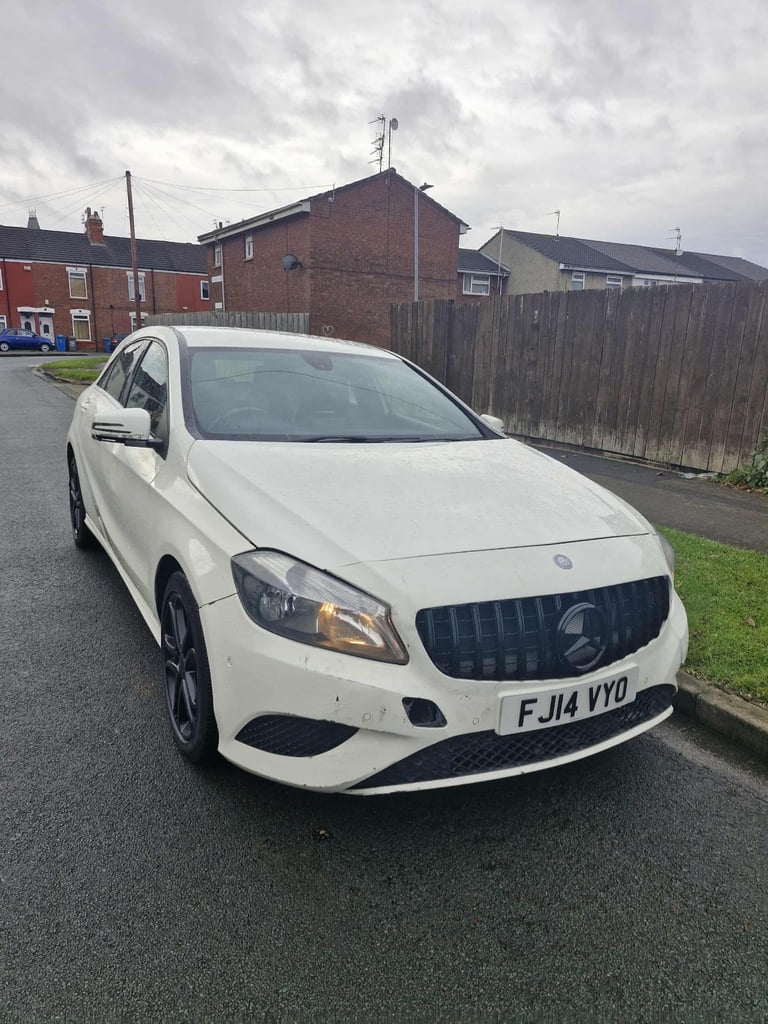 Mercedes-Benz, A CLASS, Hatchback, 2014, Manual, 1796 (cc), 5 doors